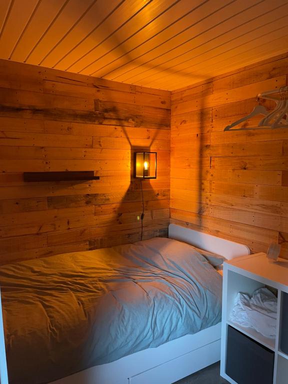 1 persoonsbed met uitschuifbed